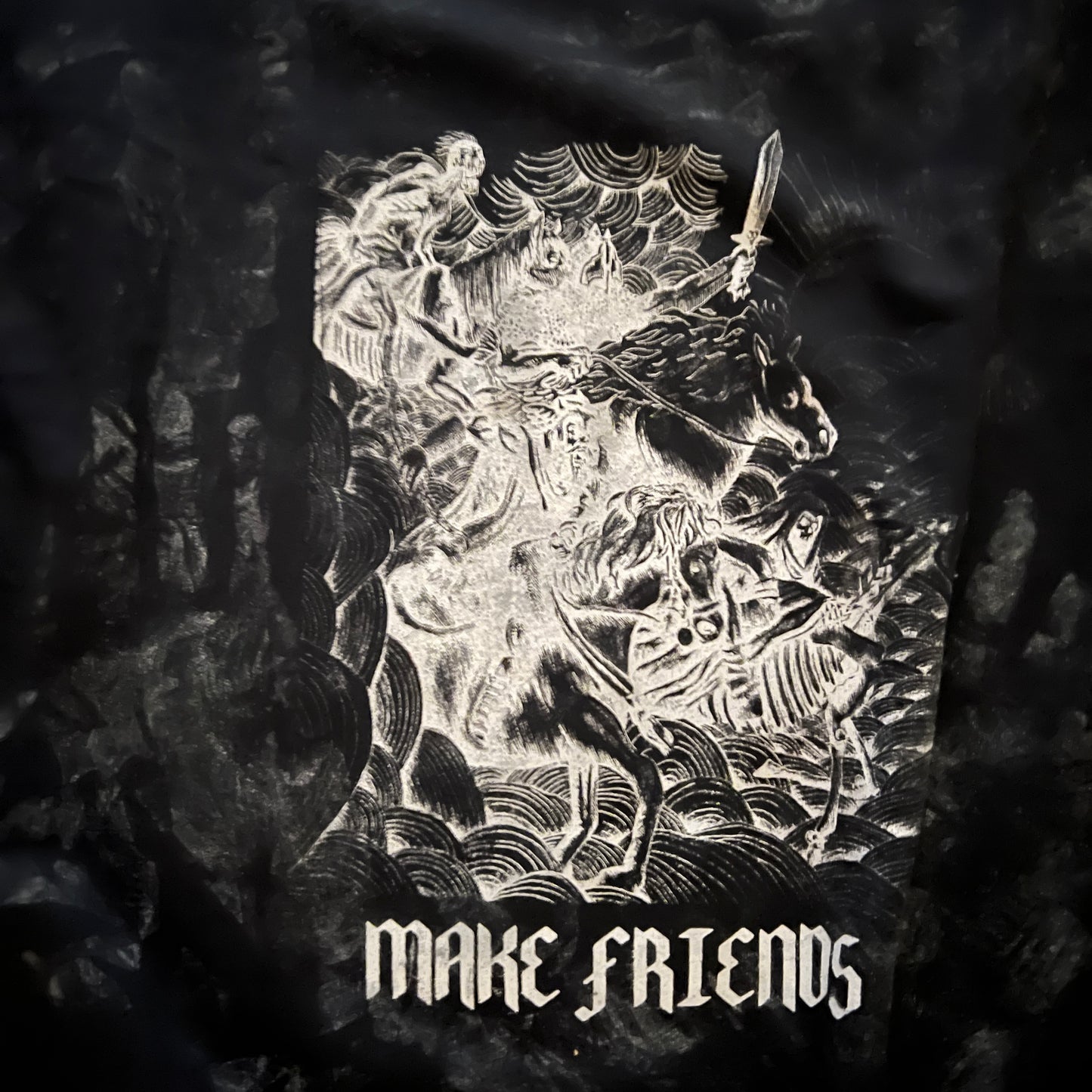 FRUSTRATED MAKE FRIENDS LONGSLEEVE (3XL)